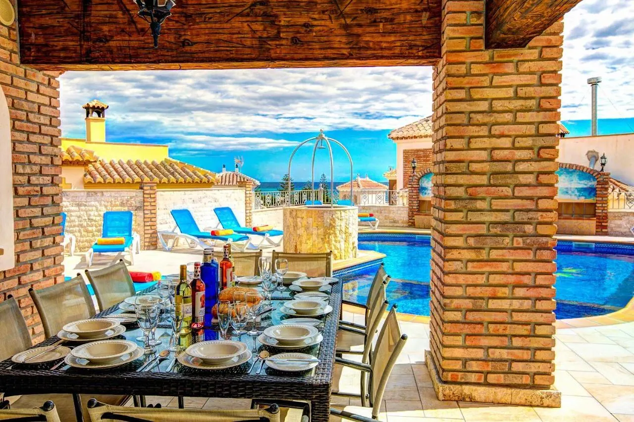 Villa Ramos Lara By Villa Plus Nerja